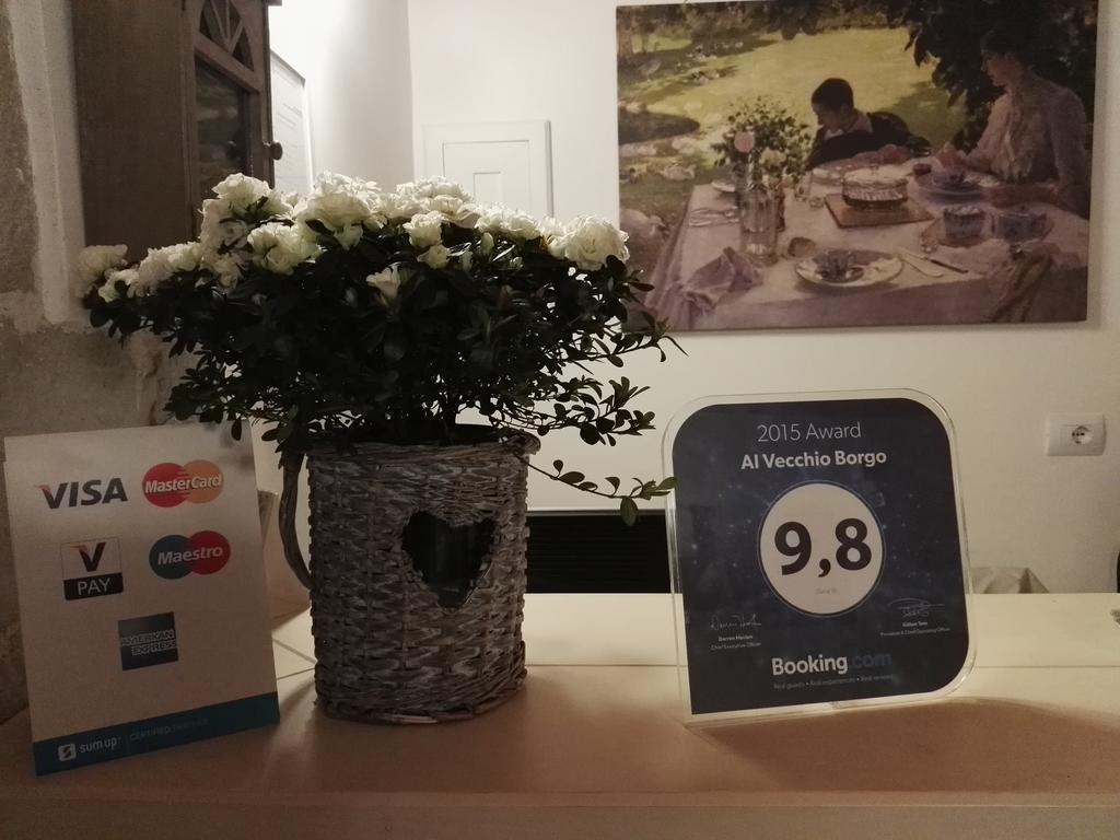 B&B Al Vecchio Borgo 바를레타 외부 사진